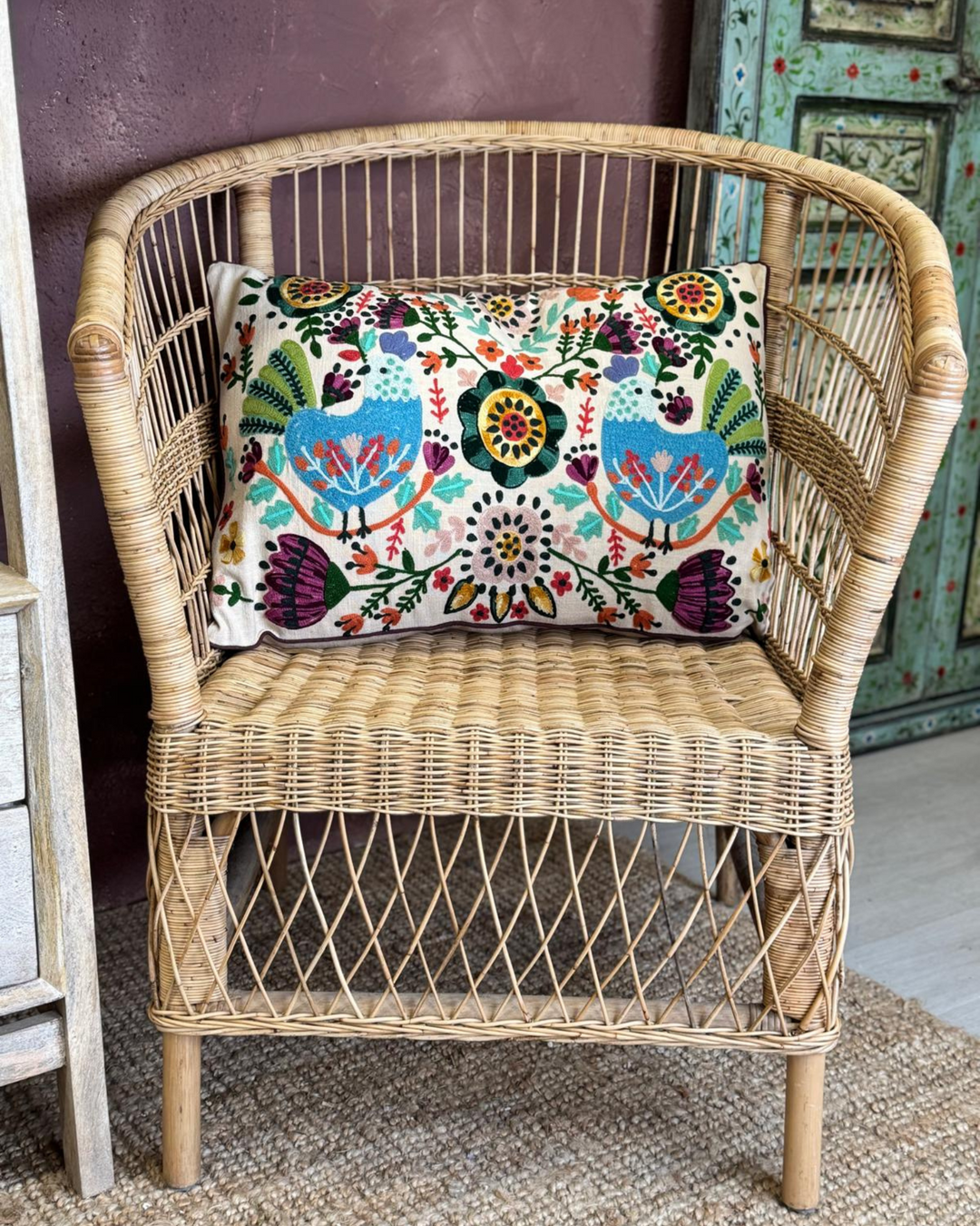 Embroidered Cushion Cover – Cream Cotton-Linen with Folk-Inspired Bird & Floral Motif (40x60cm)