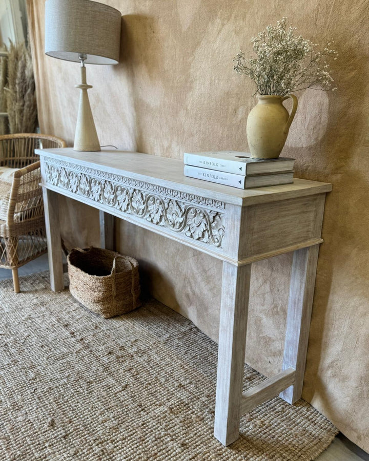 Hand-Carved Mango Wood Console Table – Creamwashed Finish with Floral Detailing (150cm