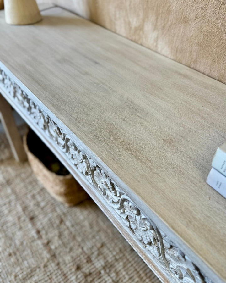 Hand-Carved Mango Wood Console Table – Creamwashed Finish with Floral Detailing (150cm