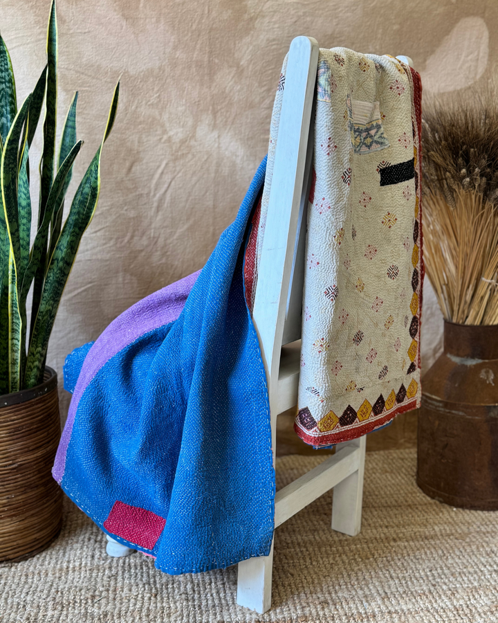 Vintage Hand-Embroidered Kantha Throw – Embroidered Sari in Cream with Indigo & Ochre Accents
