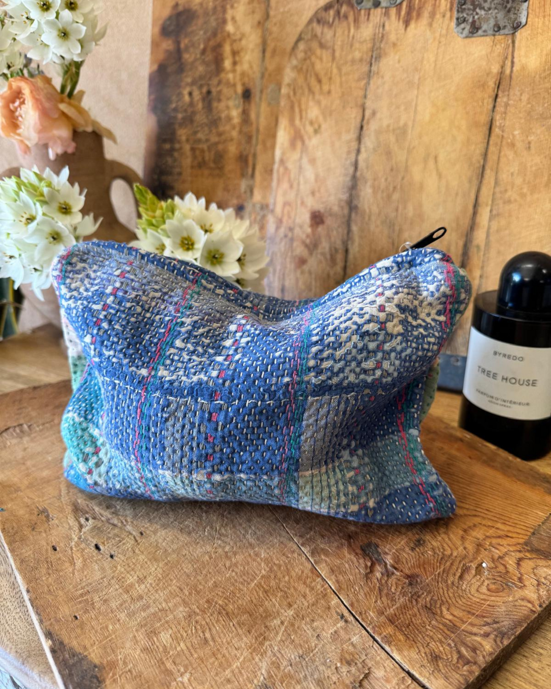 Medium Kantha Sari Wash Bag – Indigo Mosaic with Aqua Detail