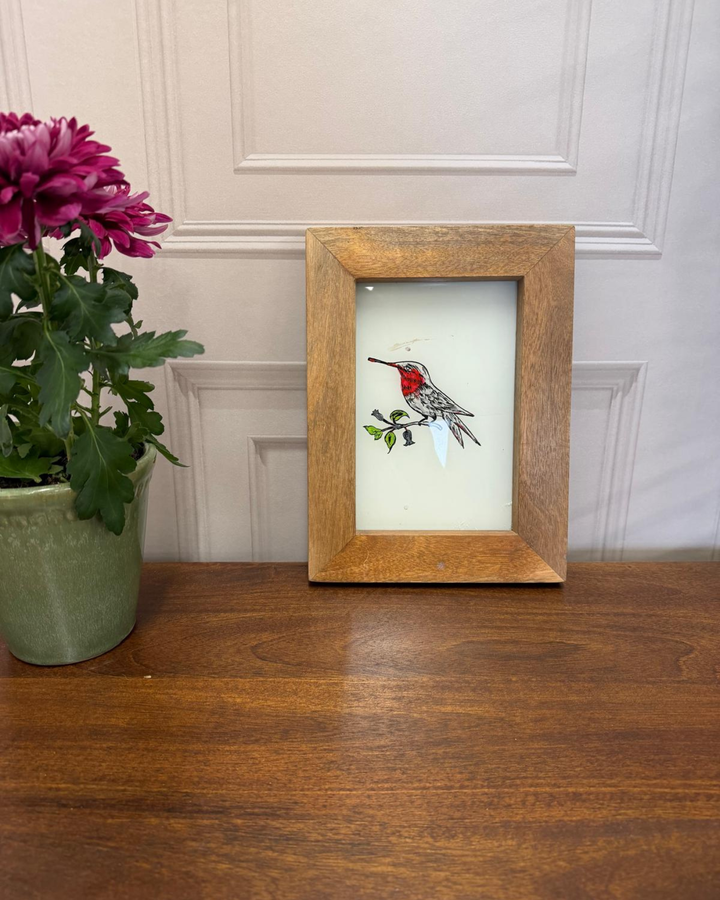 Hand-Painted Indian Bird Artwork – Reclaimed Mango Wood Framed Oil Painting (22 x 29 cm)