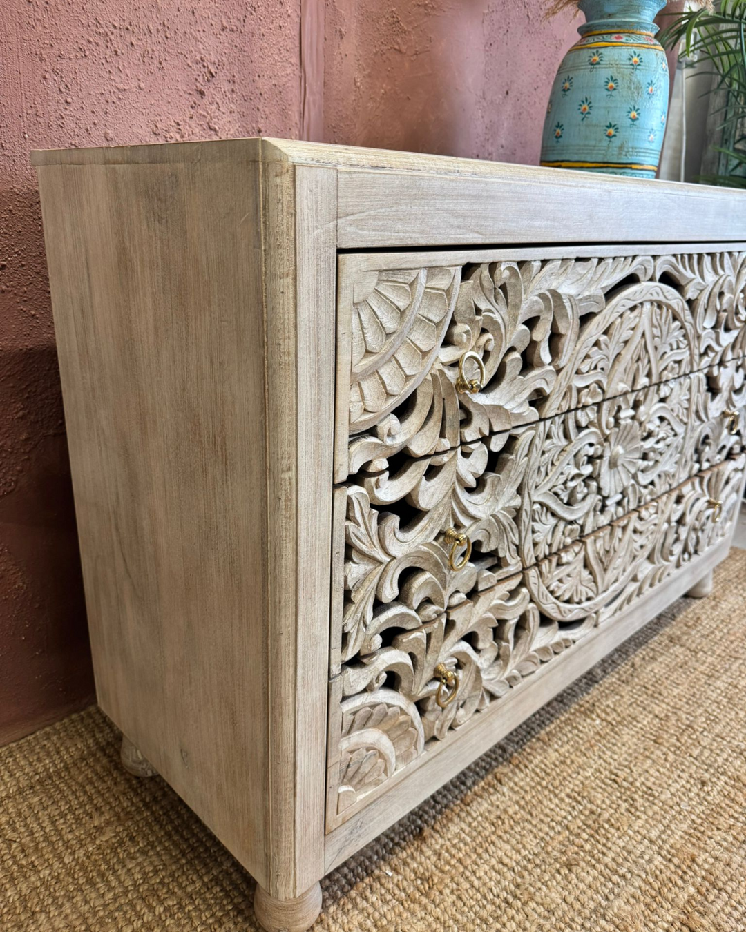 Hand-Carved Mango Wood 3-Drawer Chest of Drawers – Whitewashed Finish