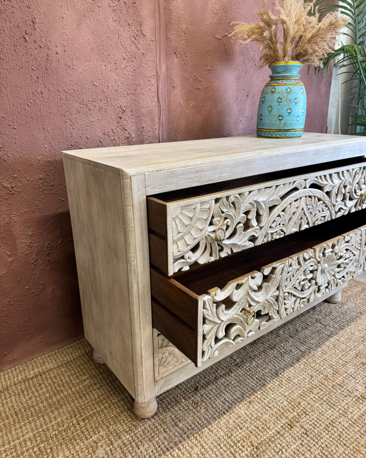 Hand-Carved Mango Wood 3-Drawer Chest of Drawers – Whitewashed Finish