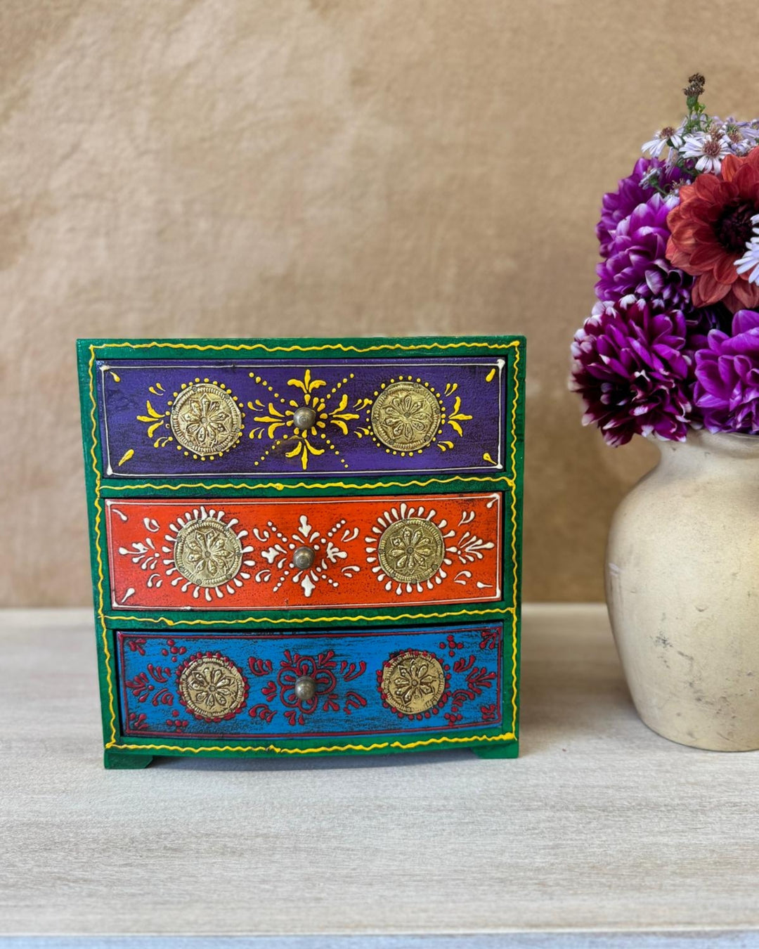Hand-Painted Mango Wood Jewellery Box – 3 Drawer Curved Trinket Box