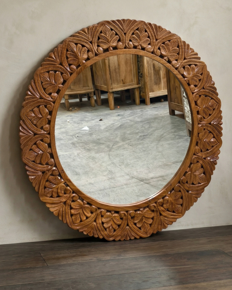 Hand-Carved Mango Wood Round Mirror – Natural Polished Finish with Foliate Border