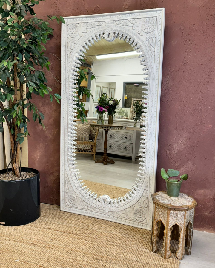 Large Oval Mango Wood Floor Mirror – Whitewashed with Hand-Carved Design