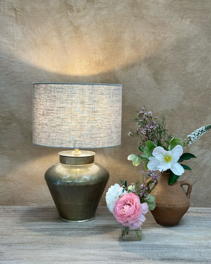 Brass Table Lamp – Small Vintage-Inspired Design with Linen Shade