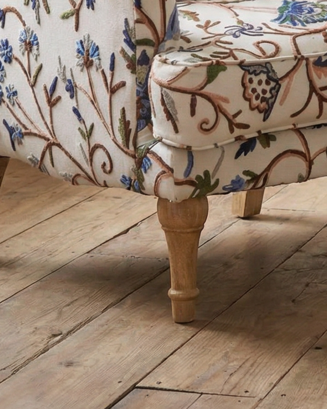 Hand-Embroidered Floral Armchair – Upholstered Accent Chair with Mango Wood Legs