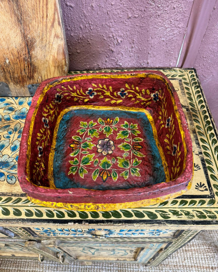 Hand-Painted Decorative Paper Mâché Square Bowl – Traditional Indian Art