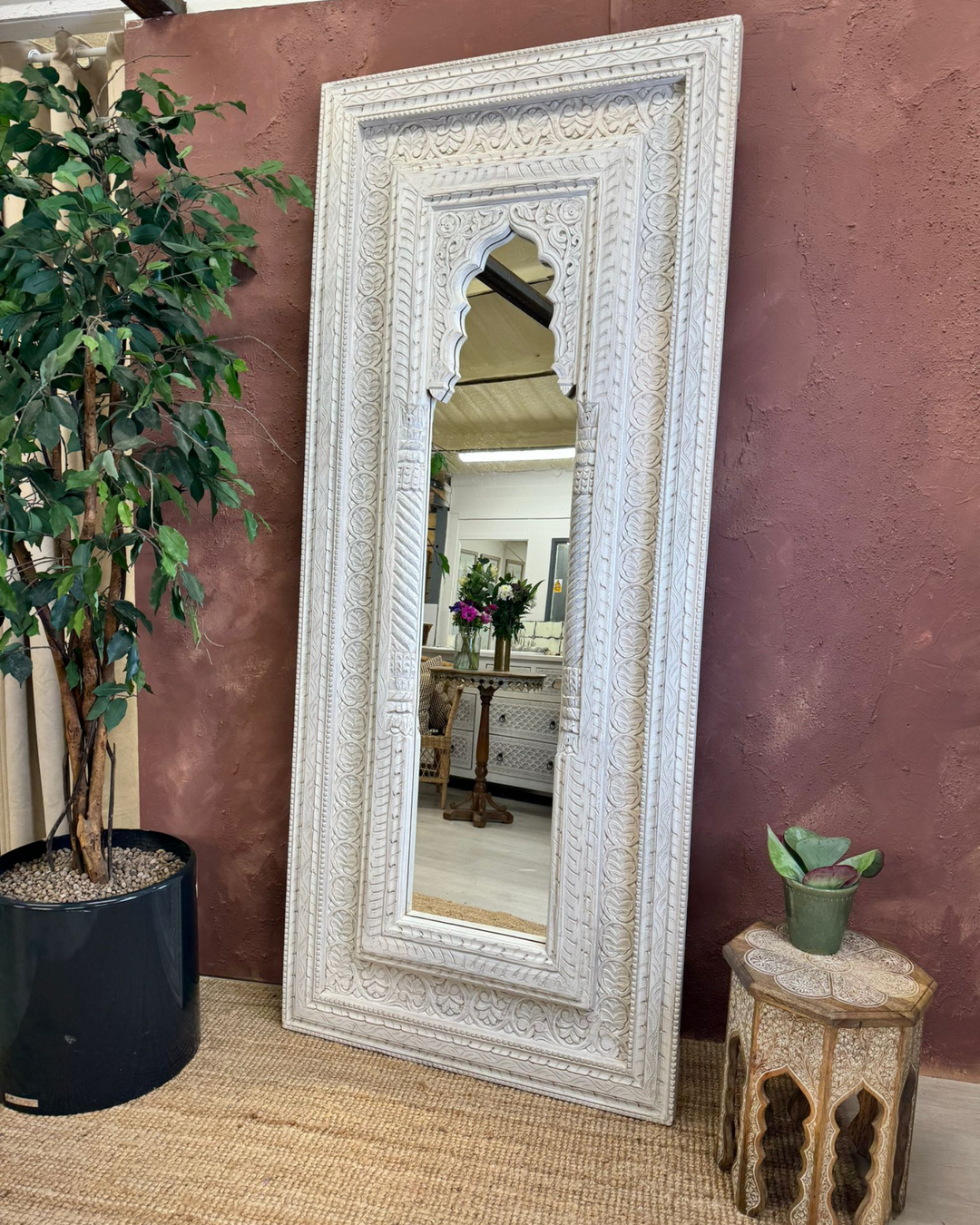 Tall Arch Mango Wood Floor Mirror – Hand-Carved and Whitewashed