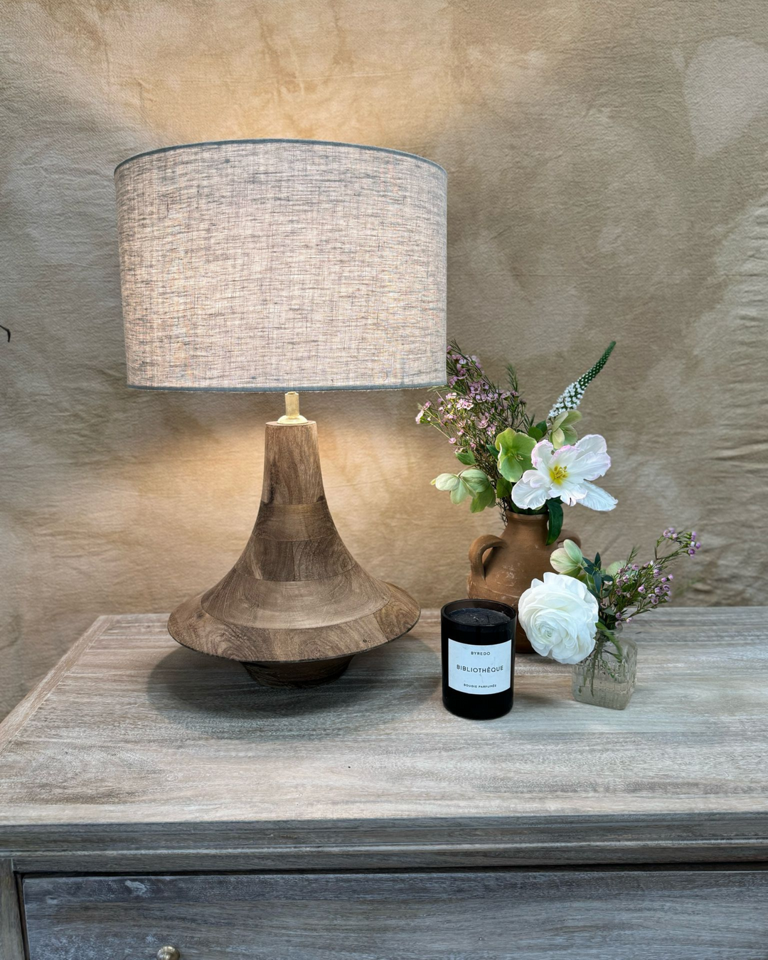 Mango Wood Table Lamp – Petite Sculptural Design with Linen Shade