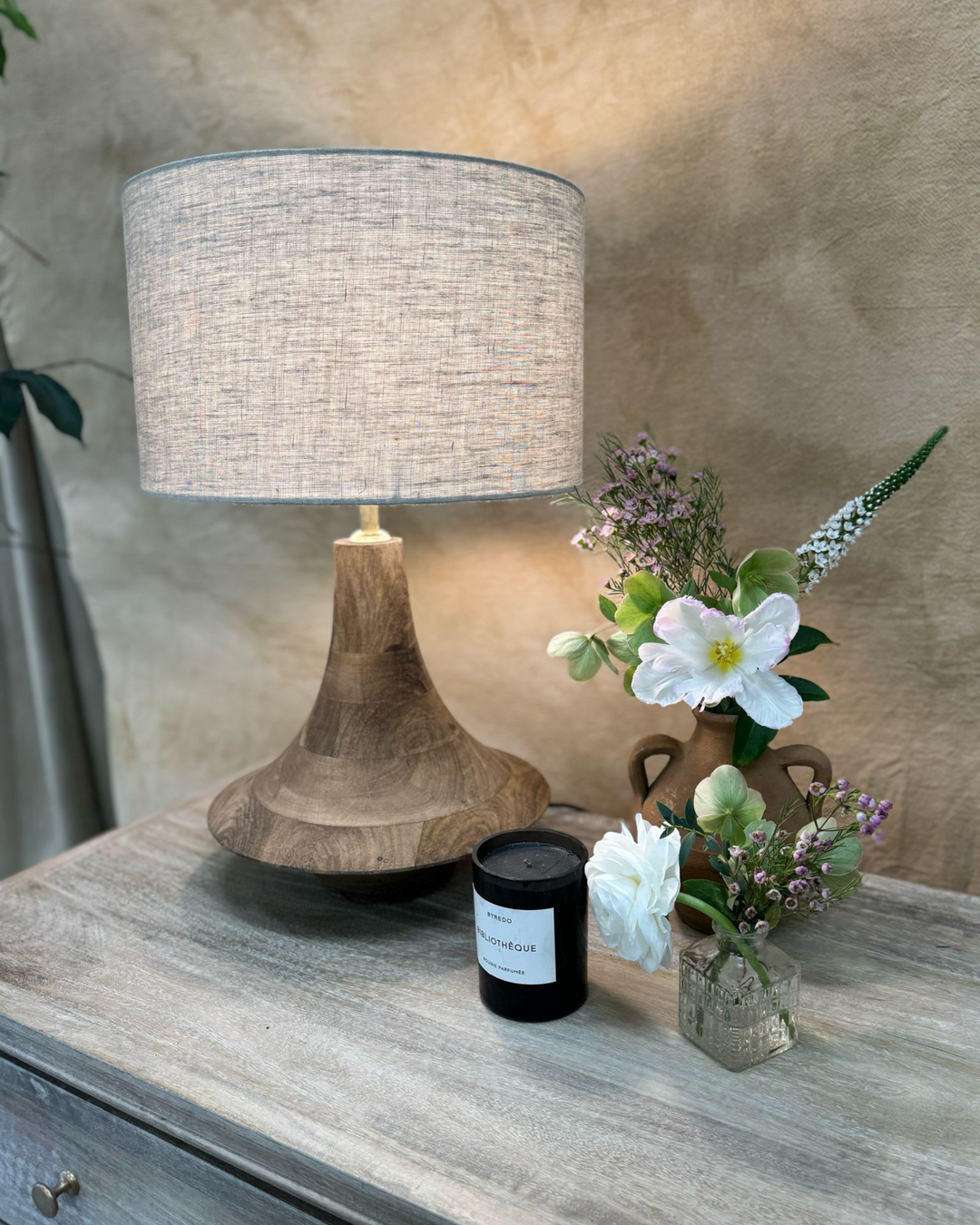 Mango Wood Table Lamp – Petite Sculptural Design with Linen Shade