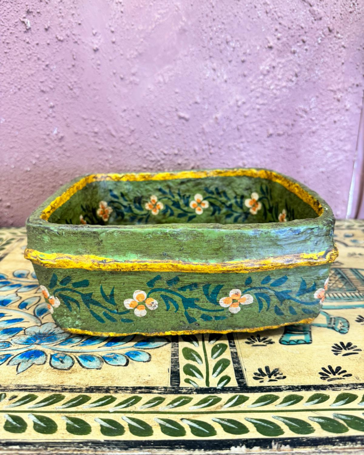 Handcrafted Indian Paper Mâché Decorative Bowl – Floral Green