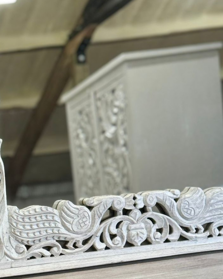 Hand-Carved Mango Wood Mirror – Whitewashed Finish with Peacock & Floral Detail