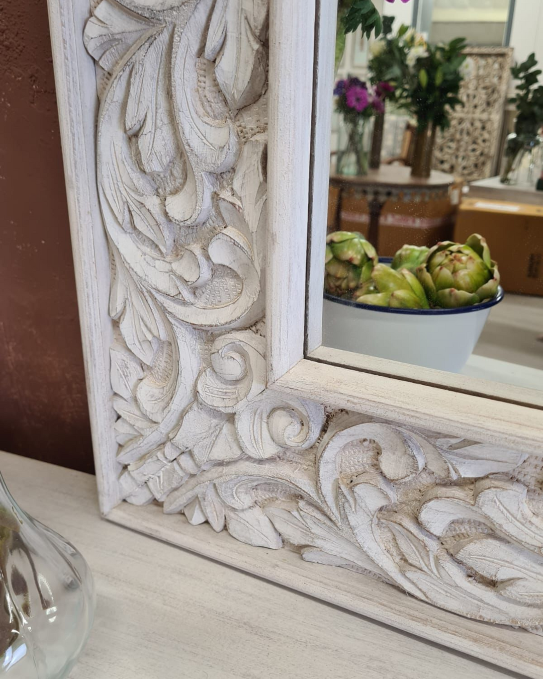 Versatile Hand-Carved Mango Wood Wall Mirror – Whitewashed Finish