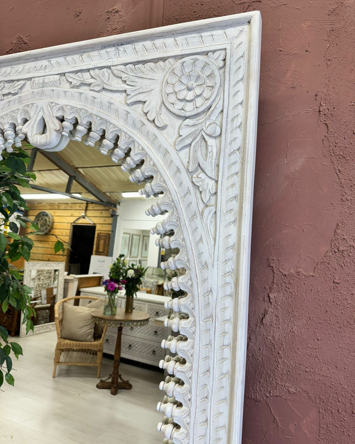 Large Oval Mango Wood Floor Mirror – Whitewashed with Hand-Carved Design