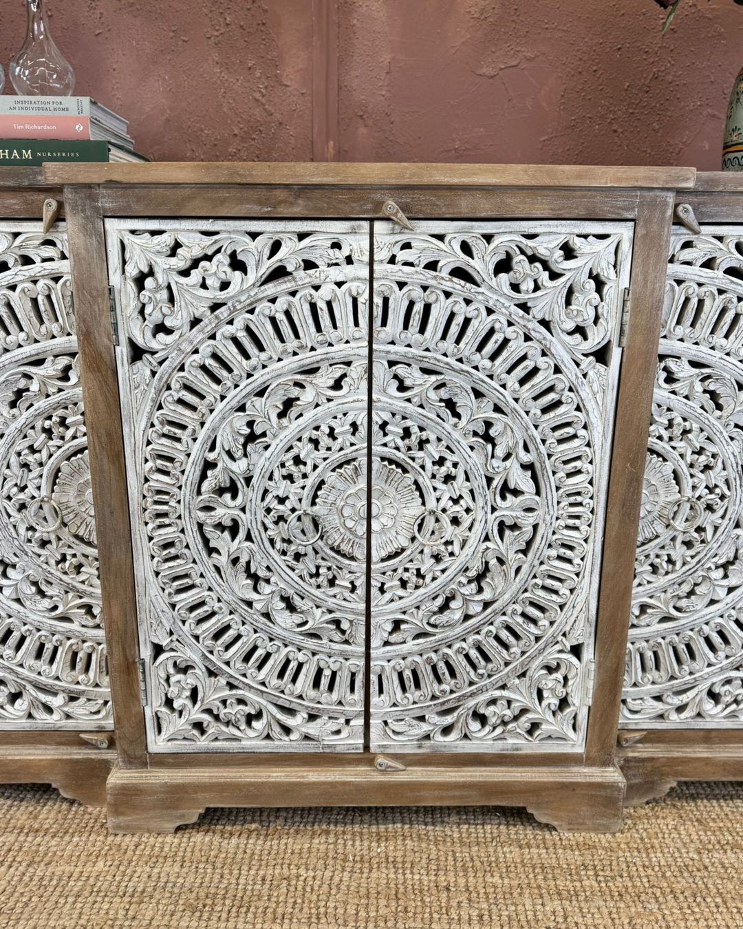 Hand-Carved Mango Wood 4-Door Sideboard with Whitewashed Floral Detailing