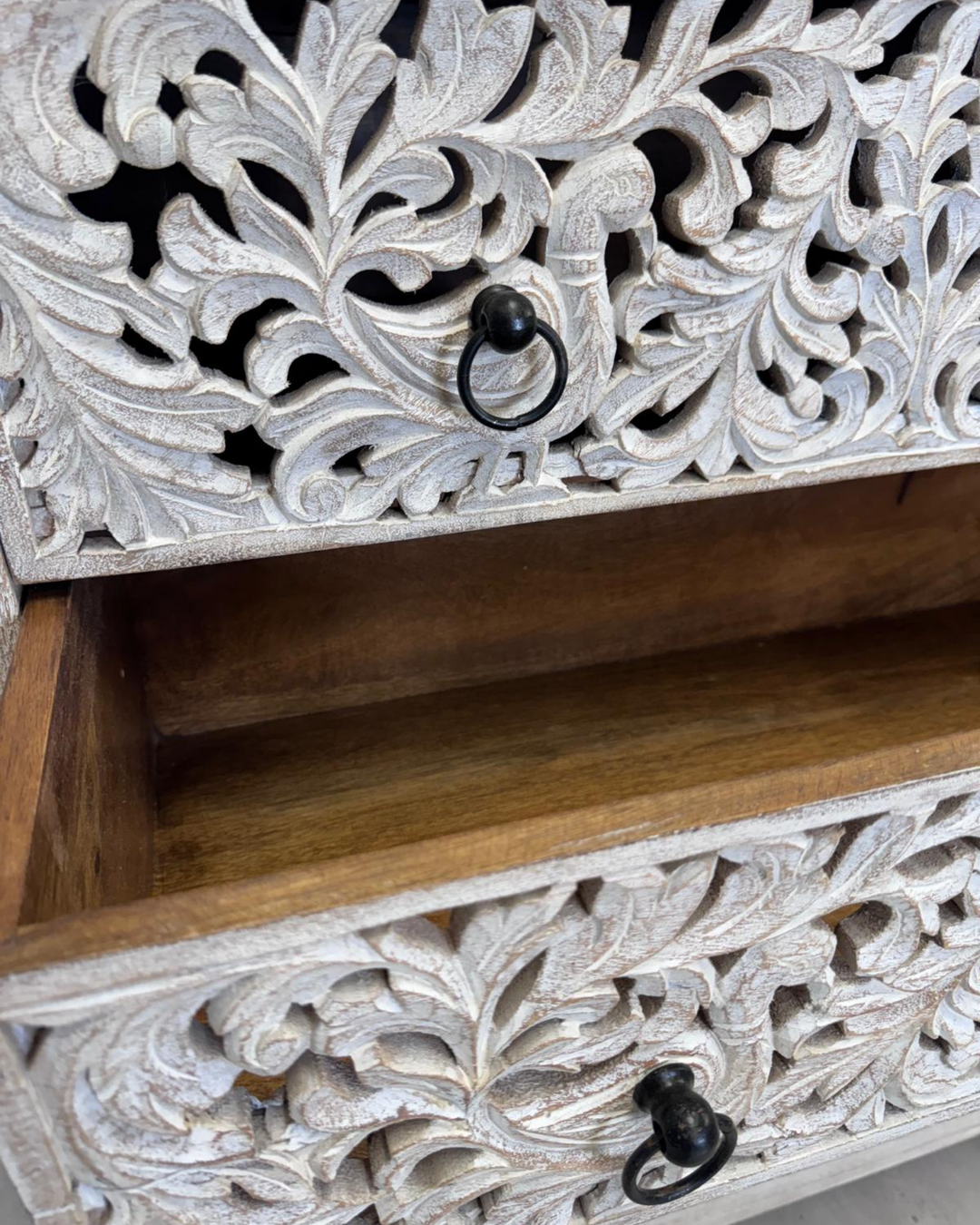 Hand-Carved Mango Wood 4 Drawer Chest