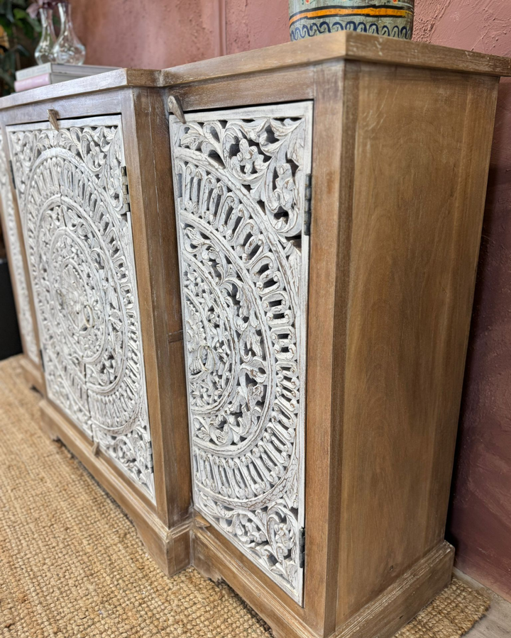 Hand-Carved Mango Wood 4-Door Sideboard with Whitewashed Floral Detailing