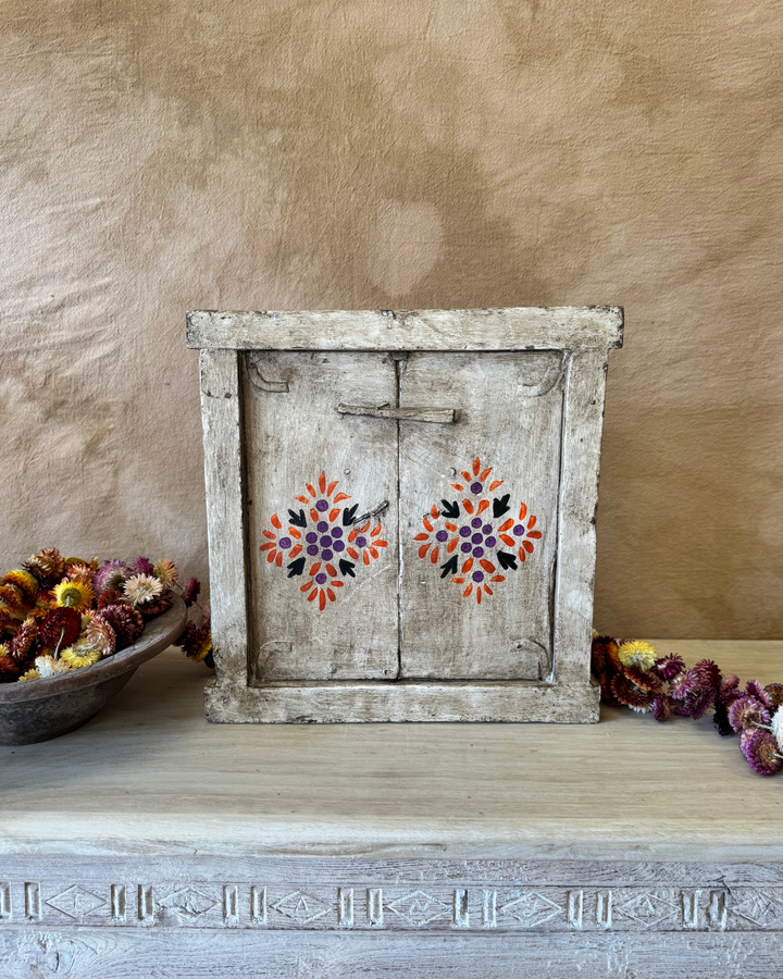 Hand-Painted Vintage Window Pane – Floral Motif on Reclaimed Hardwood