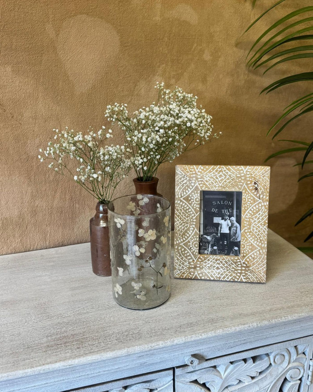 Hand-Carved Mango Wood Sideboard – Whitewashed Finish with Floral Detail
