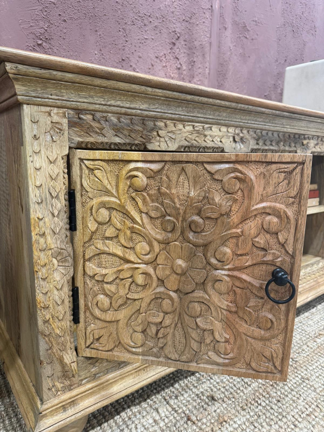 Hand-Carved Mango Wood TV / Sideboard Unit