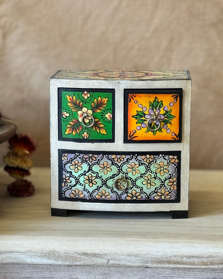 Hand-Painted Mango Wood Jewellery Chest – 3 Drawer Design with Floral Motifs