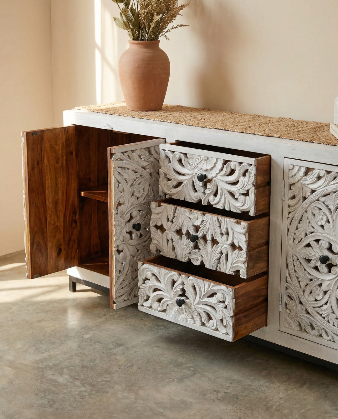 Hand-Carved Mango Wood Sideboard – Whitewashed 4 Door 3 Drawer Design