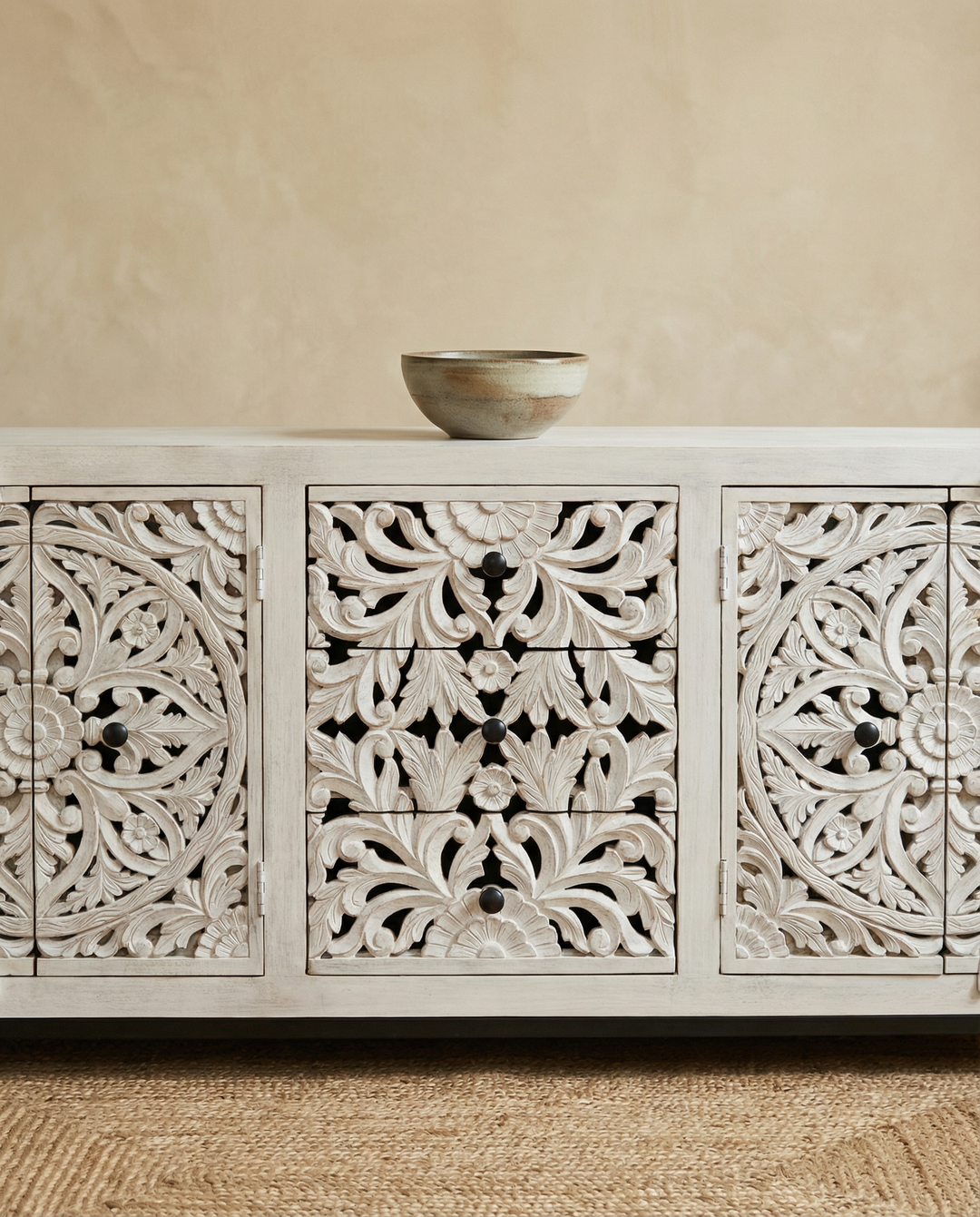 Hand-Carved Mango Wood Sideboard – Whitewashed 4 Door 3 Drawer Design