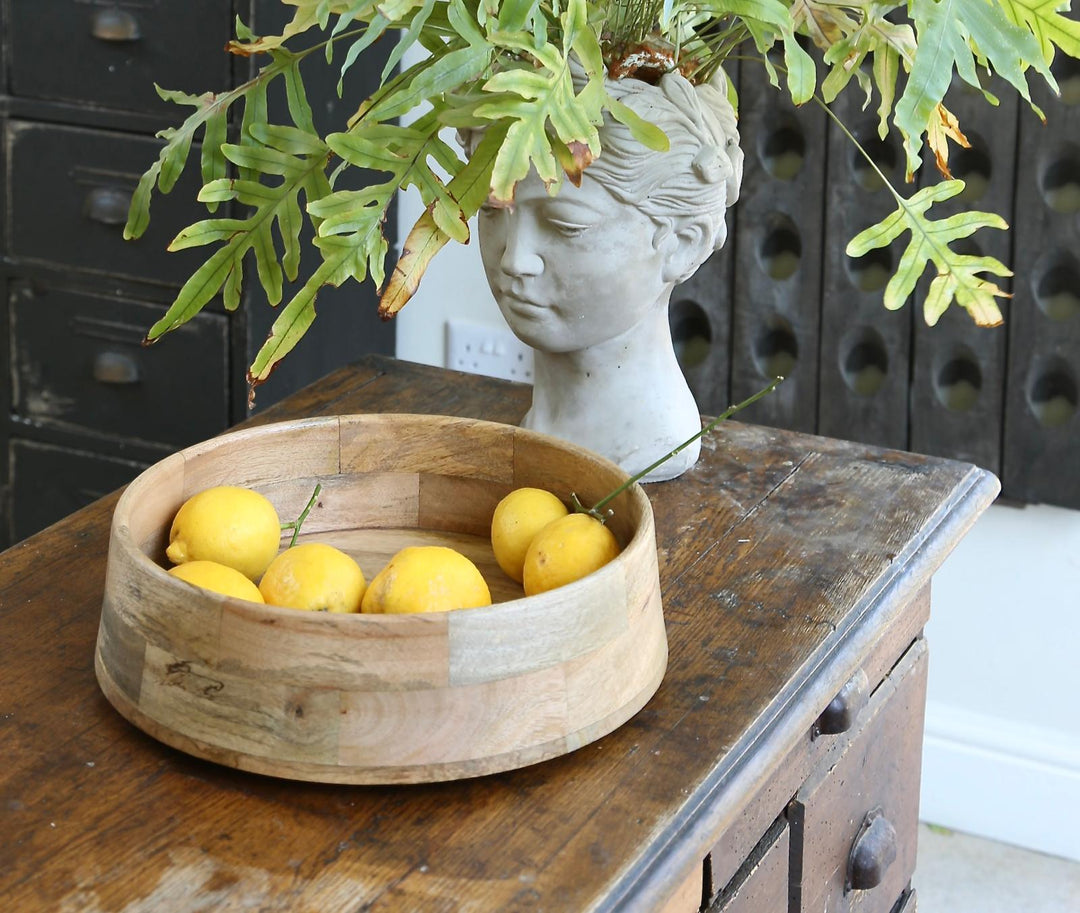 Hand-Carved Mango Wood Fruit Bowl – Natural Finish