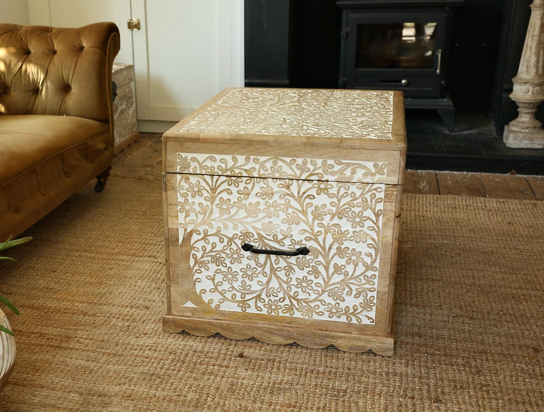 Hand-Carved Mango Wood Trunk – Tree of Life Design with Whitewashed Finish