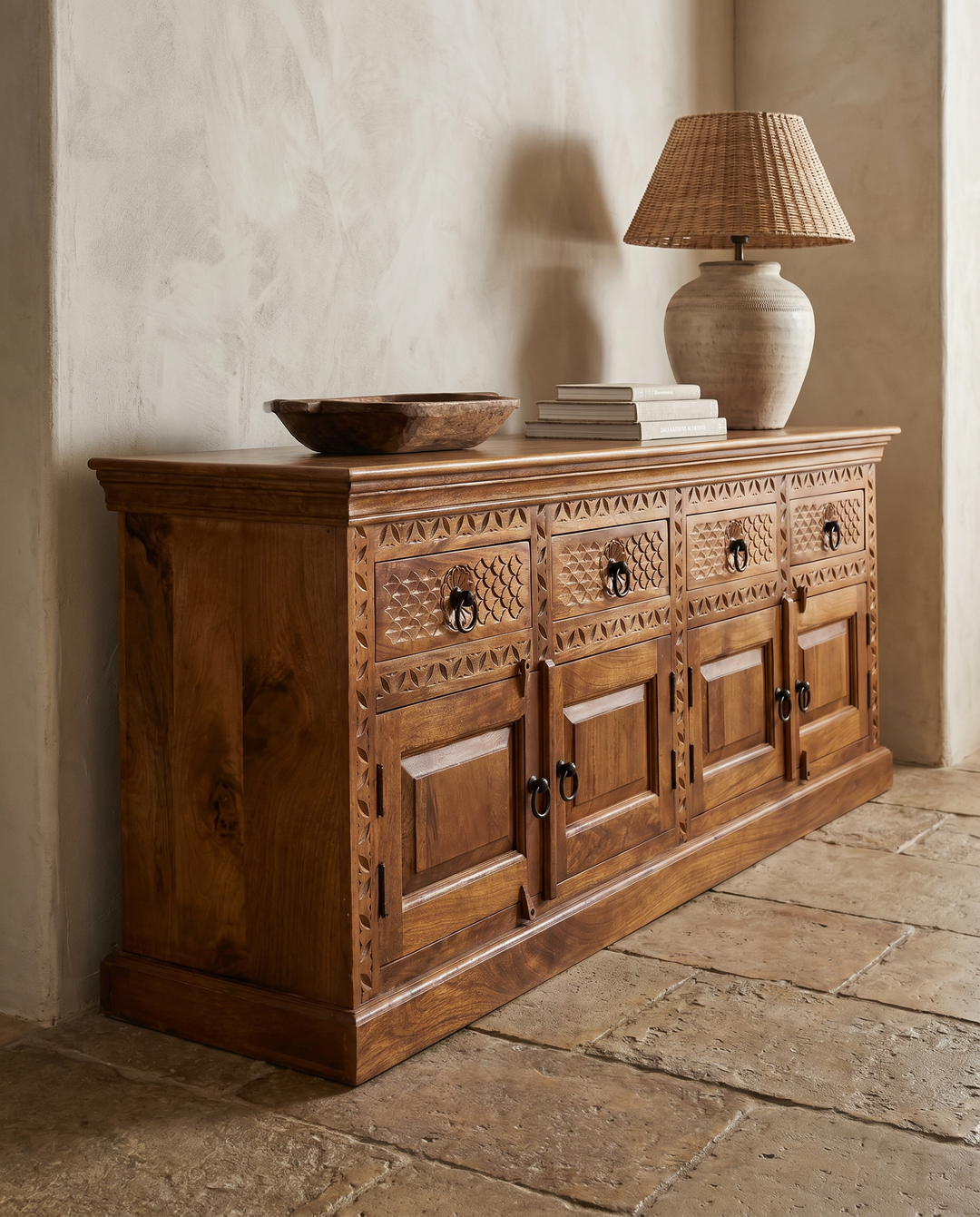 Hand-Carved Mango Wood Sideboard – Natural Polished Finish with 4 Doors &amp; 4 Drawers