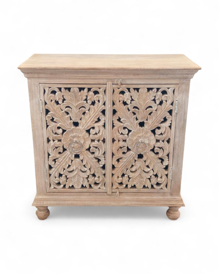 Hand-Carved Mango Wood Sideboard – Creamwashed Finish with Floral Detailing