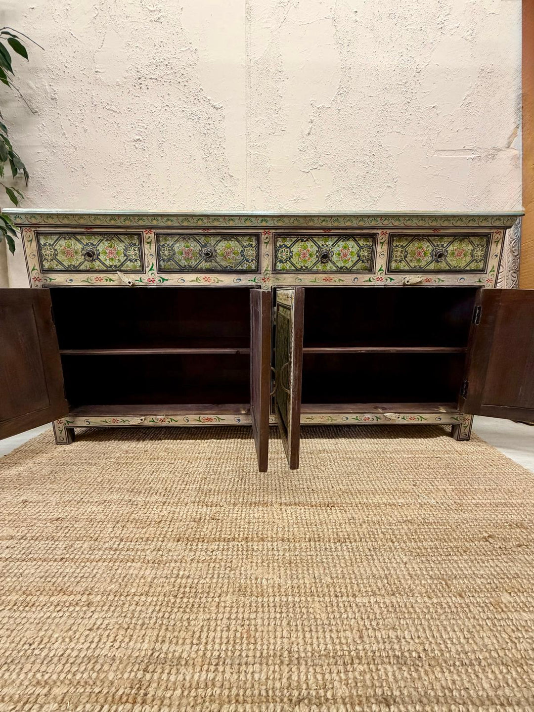 Hand-Painted Mango Wood Sideboard – 4 Doors & 4 Drawers, Floral Design (180cm)