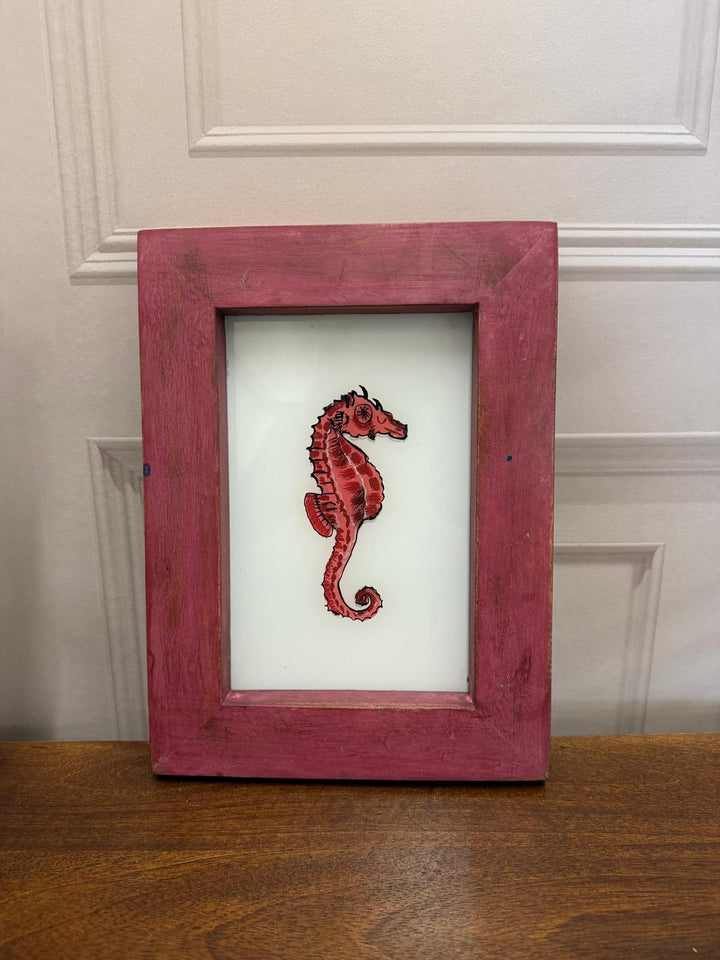 Hand-Painted Red Seahorse Oil Painting – Reclaimed Mango Wood Frame (22 x 29 cm)