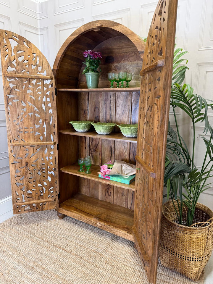 Arched Hand-Carved Mango Wood Armoire – Floral Openwork Design in Natural Finish