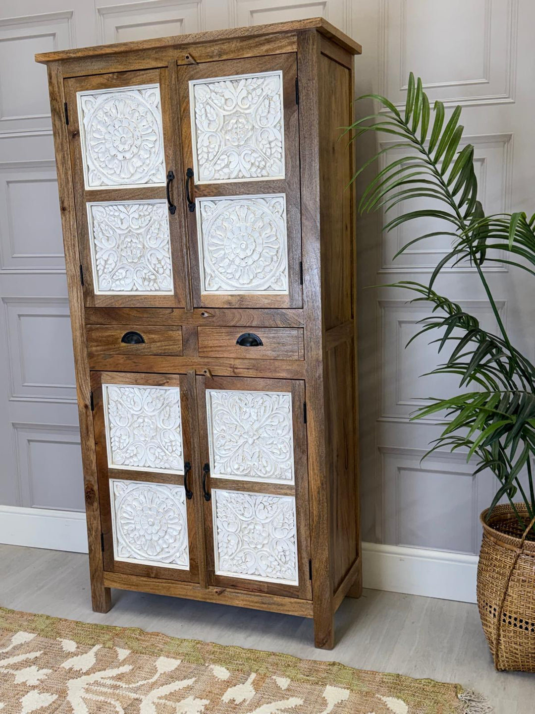 Mango Wood Four-Door Armoire – Whitewashed Carved Panels & Natural Polished Frame