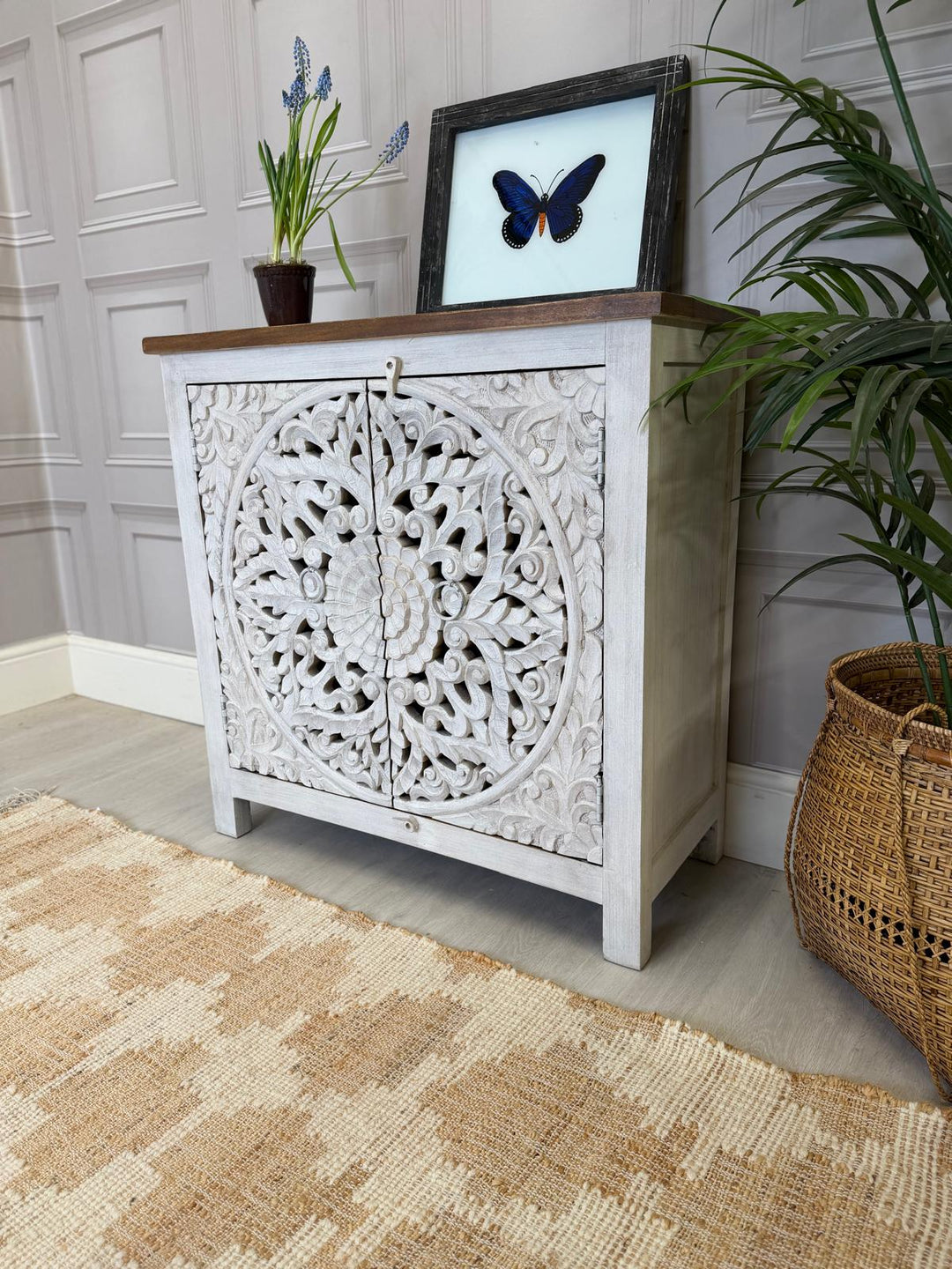 Whitewashed Hand-Carved Mango Wood Sideboard – Natural Top with Mandala Detailing